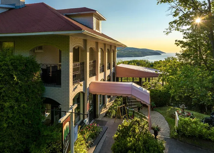 Auberge Des Falaises